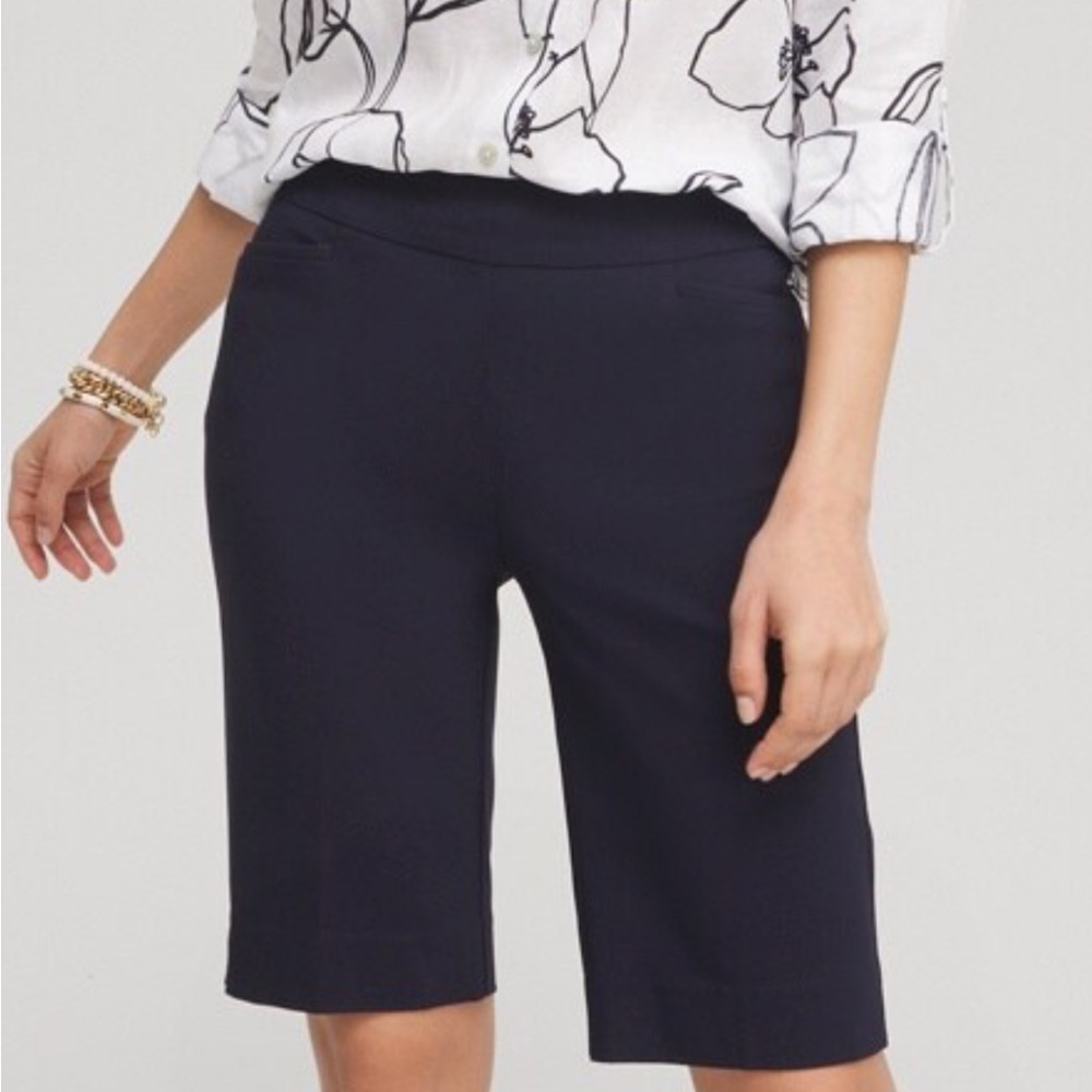 Chicos Bermuda shorts! In like new condition. Size 1.5